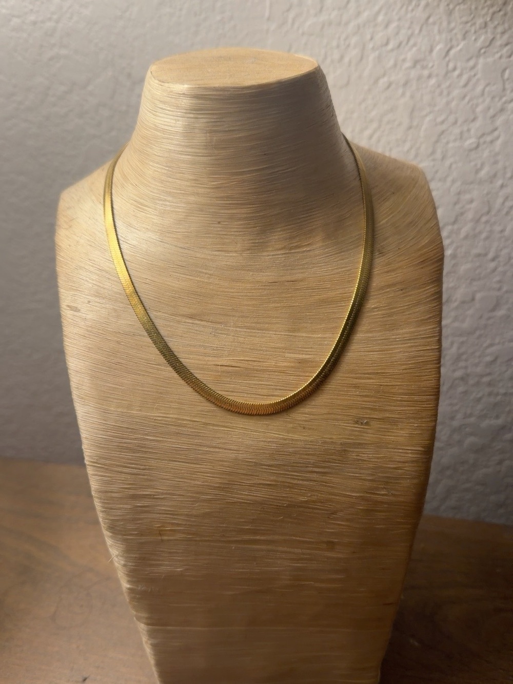 Gold Herringbone Chain Necklace - Classic Women's Jewelry
